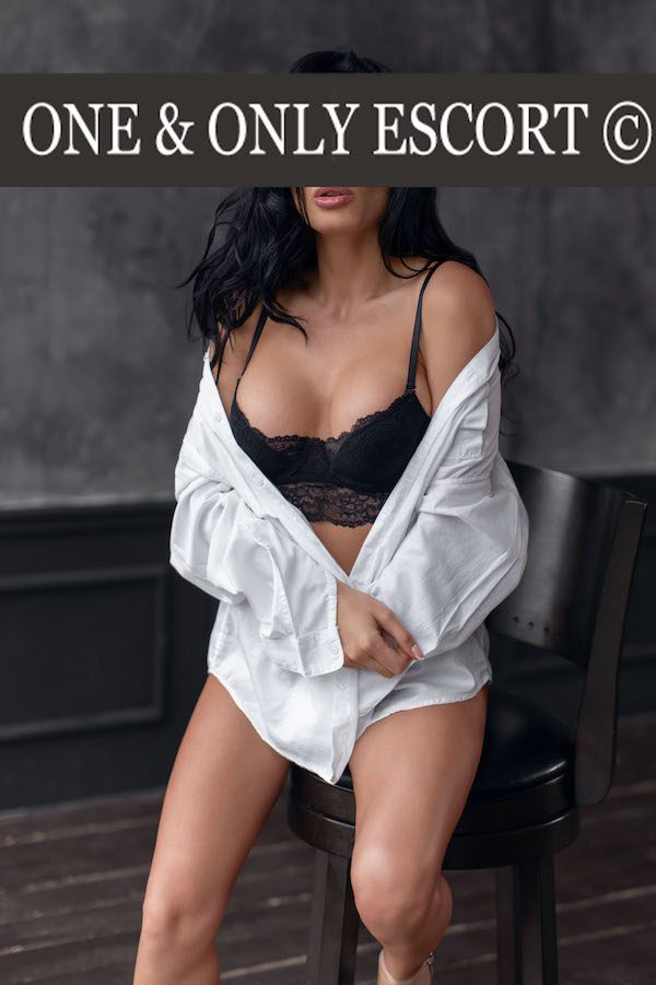 Internationale Escortmodels bei One and Only
