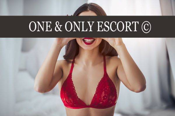 Carolin Escort aus Berlin