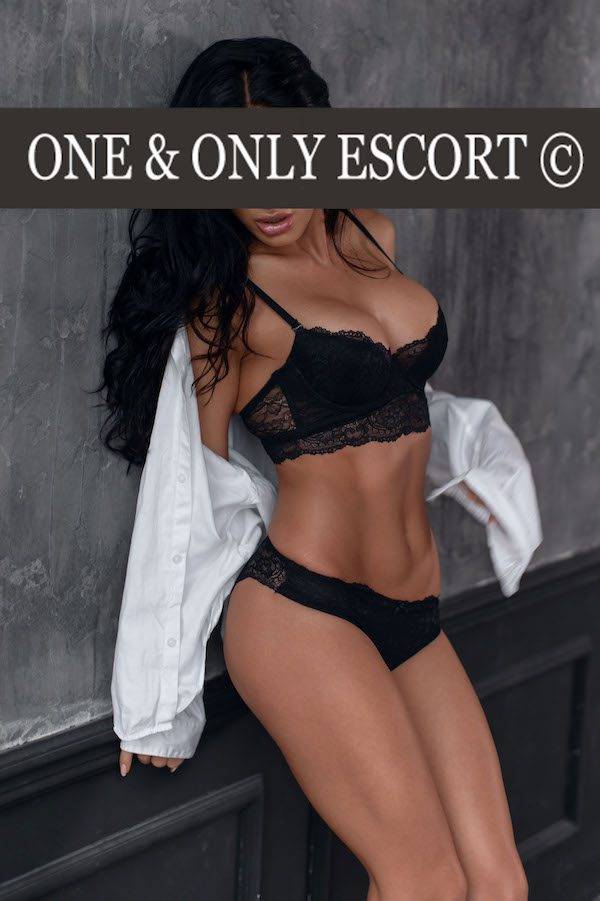 Erotische Escortdame aus Düsseldlorf